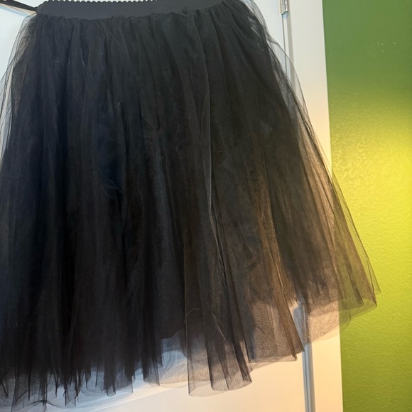 Black Tulle Skirt - Picture 3 of 5